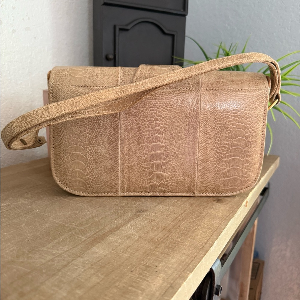 Vintage Corbeau Curio Beige Reptile-Embossed Leather Crossbody Bag - Picture 10 of 14